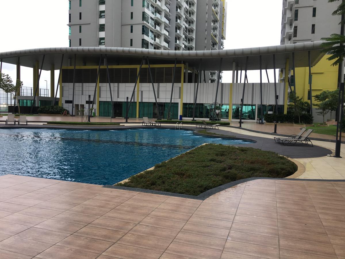 Parc Regency Serviced Apartment D-10-19 ยะโฮร์บาห์รู ภายนอก รูปภาพ